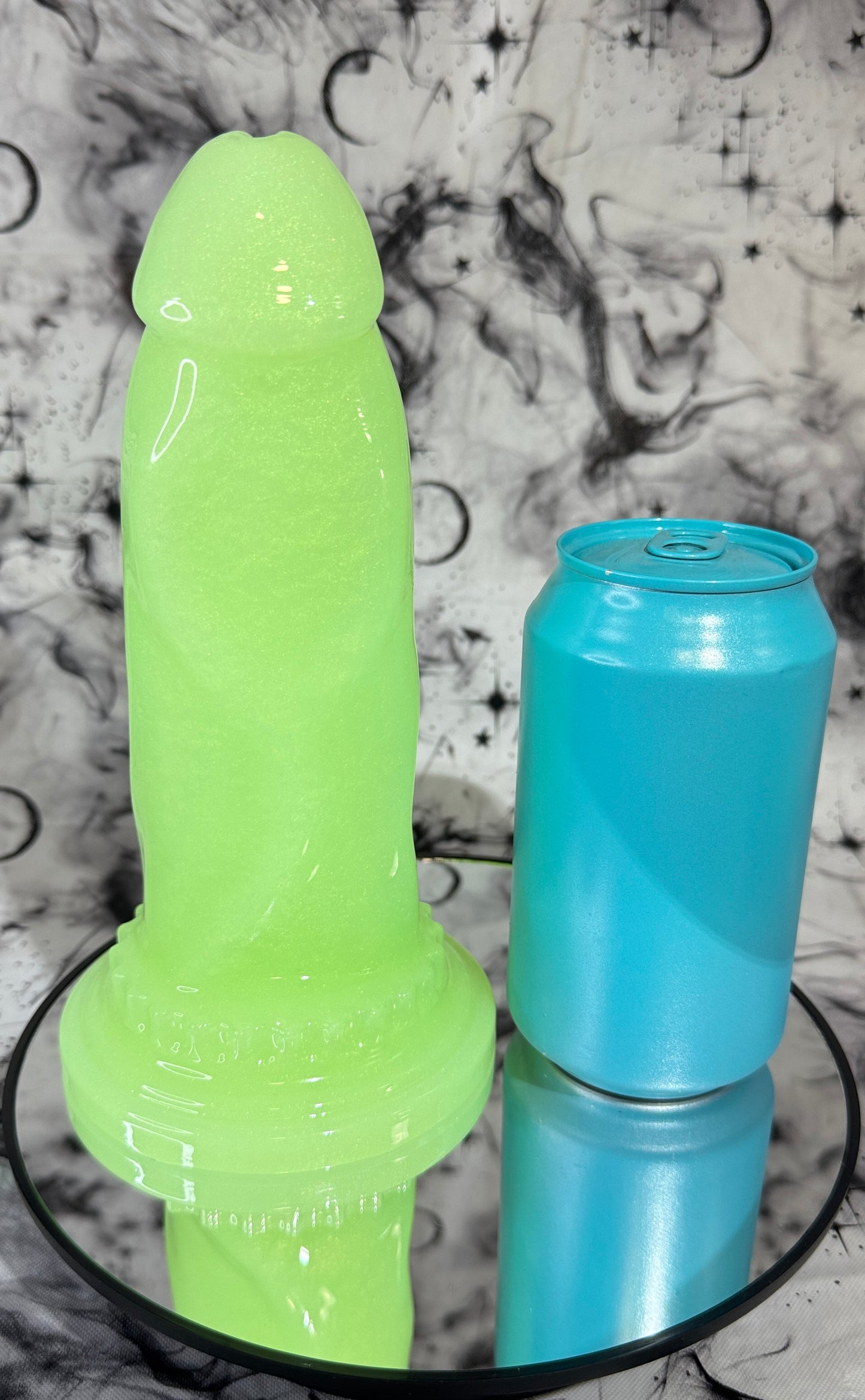 Patroclus Medium - UV + Glow Uranium Glass Pour - Dual Density NC Medium
