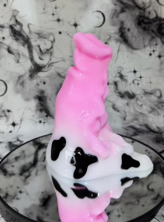 Hylonome Small  - Flop -  Cow Pour + Glow - Soft 0030